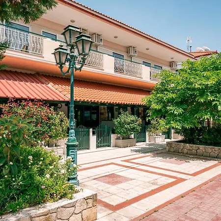 Apartahotel Sante 3*
